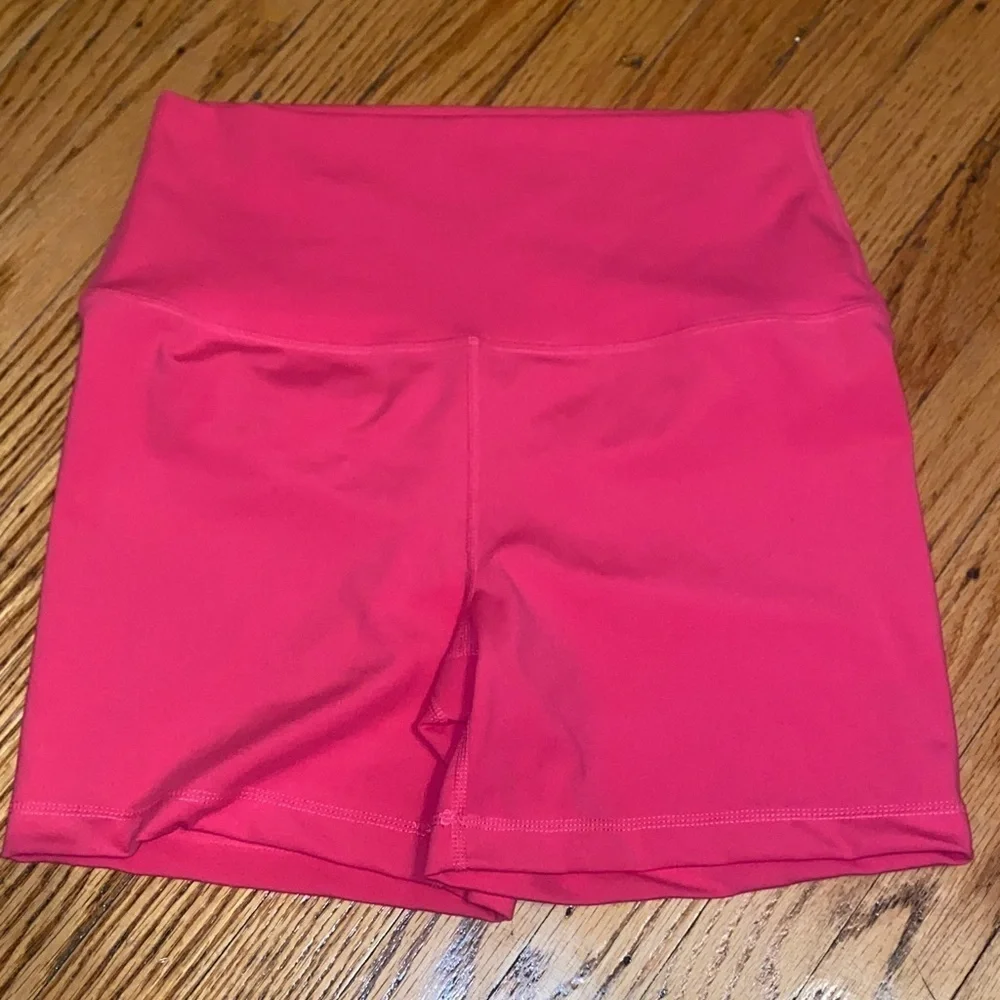 Lux Booty Boost 5’ shorts Women's Pink High-Waisted Shorts